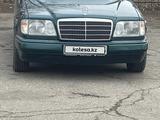 Mercedes-Benz E 220 1995 годаүшін2 400 000 тг. в Талдыкорган – фото 2