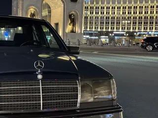 Mercedes-Benz E 200