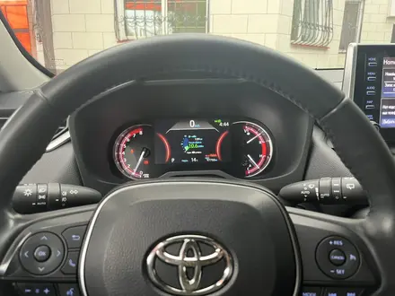 Toyota RAV4 2019 года за 15 200 000 тг. в Алматы – фото 13