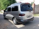 Hyundai Starex 2004 года за 2 700 000 тг. в Шымкент – фото 3