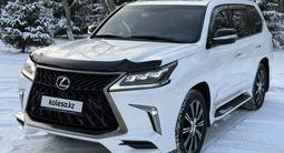 Lexus LX 570 2016 годаүшін35 800 000 тг. в Караганда