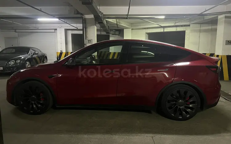 Tesla Model Y 2020 годаfor14 900 000 тг. в Алматы