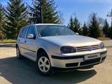 Volkswagen Golf 2003 года за 2 400 000 тг. в Семей – фото 2