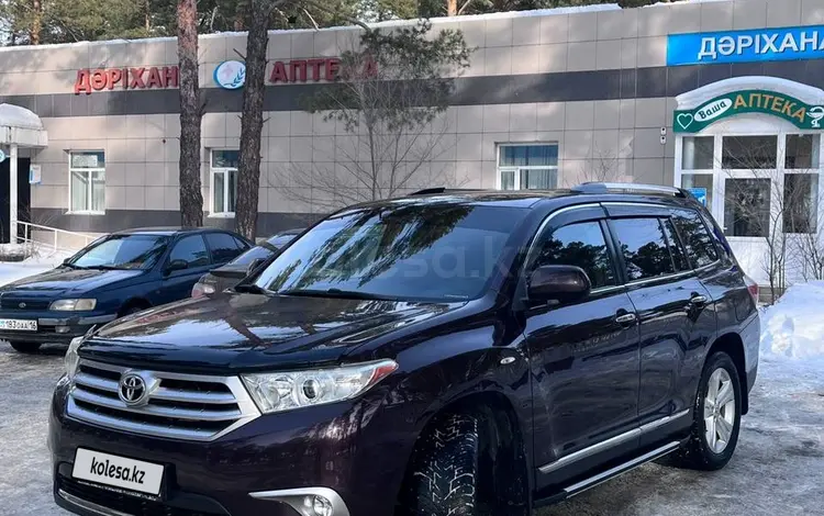 Toyota Highlander 2011 годаүшін12 500 000 тг. в Семей