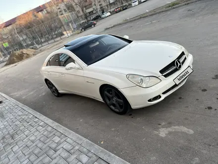 Mercedes-Benz CLS 500 2005 года за 7 700 000 тг. в Алматы – фото 4