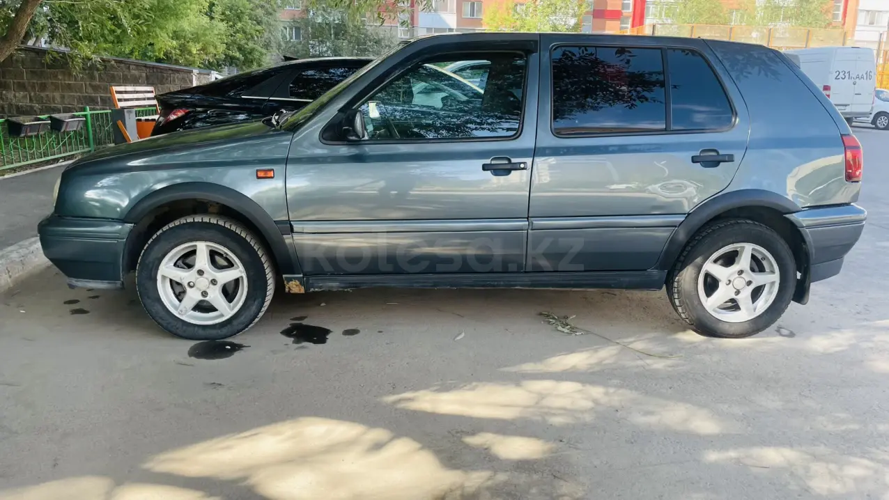 Volkswagen Golf, 1998