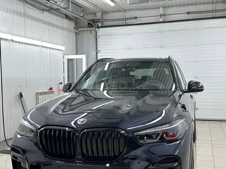 BMW X5 2023 года за 55 200 000 тг. в Караганда – фото 2