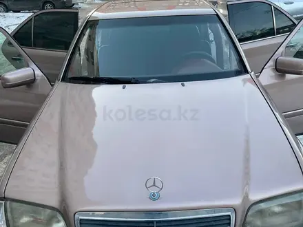 Mercedes-Benz C 200 1994 года за 1 700 000 тг. в Павлодар – фото 23