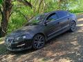 Volkswagen Passat 2006 годаfor2 500 000 тг. в Астана – фото 14