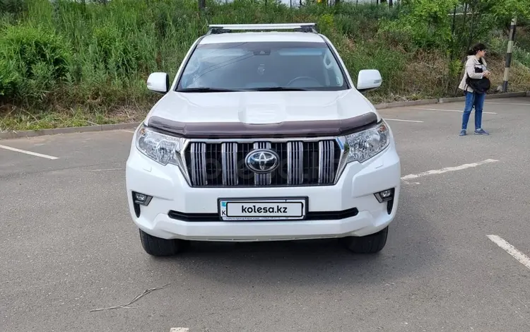 Toyota Land Cruiser Prado 2021 года за 25 000 000 тг. в Уральск
