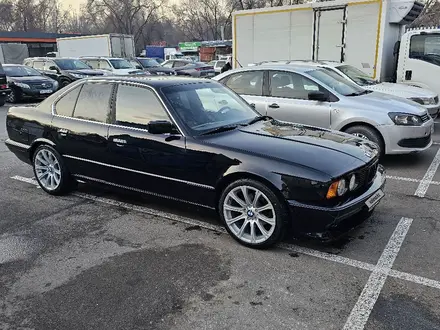 BMW 525 1989 года за 2 500 000 тг. в Алматы – фото 2