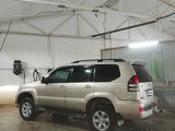 Toyota Land Cruiser Prado 2007 года за 9 000 000 тг. в Актобе – фото 4
