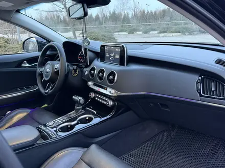 Kia Stinger 2018 года за 11 500 000 тг. в Алматы – фото 14