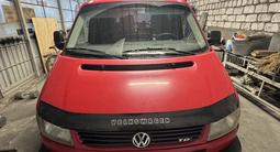 Volkswagen Caravelle 2001 года за 4 000 000 тг. в Есиль – фото 4