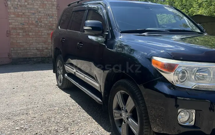 Toyota Land Cruiser 2013 годаүшін22 500 000 тг. в Усть-Каменогорск