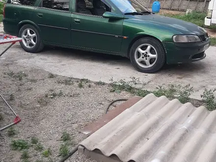 Opel Vectra 1997 года за 1 700 000 тг. в Алматы – фото 4