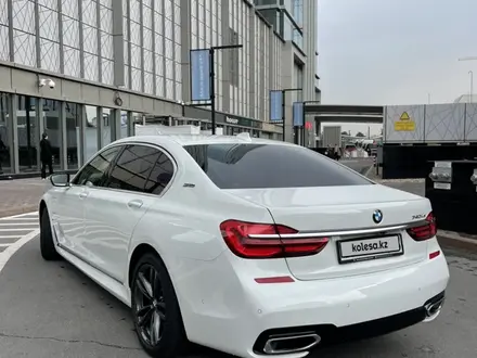 BMW 740 2017 года за 24 975 000 тг. в Астана – фото 9
