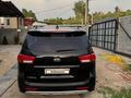 Kia Carnival 2018 года за 9 200 000 тг. в Алматы – фото 4
