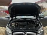 Volkswagen Passat 2014 годаүшін4 500 000 тг. в Жанаозен