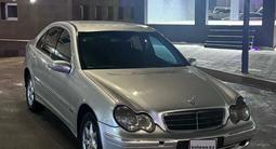 Mercedes-Benz C 200 2002 годаүшін2 000 000 тг. в Алматы – фото 2