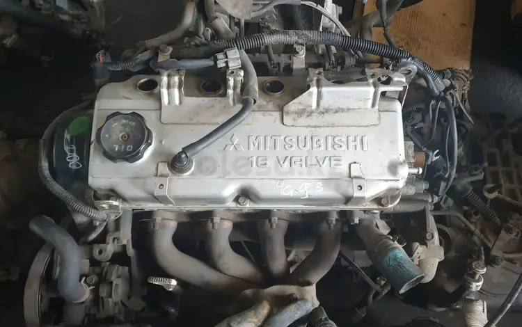 Двигатель MITSUBISHI 4G93 1.8L трамблер за 100 000 тг. в Алматы