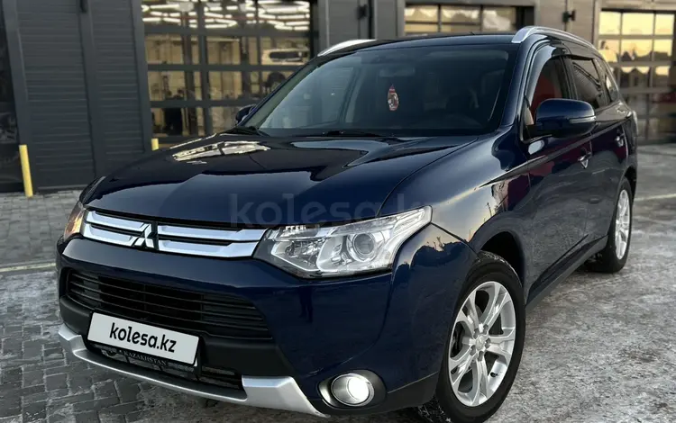 Mitsubishi Outlander 2014 годаүшін7 500 000 тг. в Астана