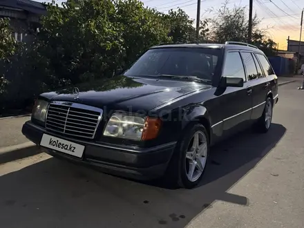 Mercedes-Benz E 280 1995 года за 1 200 000 тг. в Алматы – фото 2