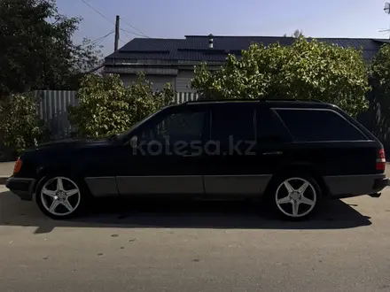 Mercedes-Benz E 280 1995 года за 1 200 000 тг. в Алматы