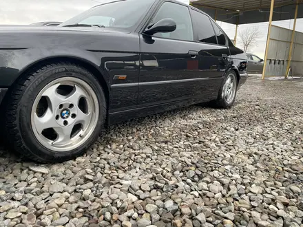 BMW 525 1994 года за 4 300 000 тг. в Туркестан – фото 19