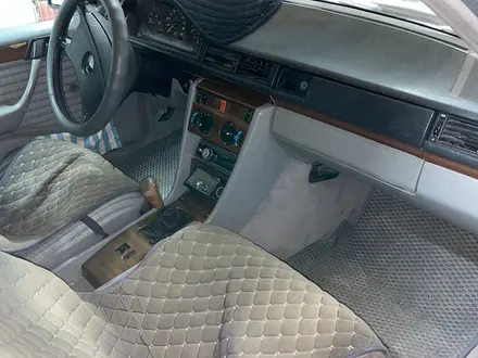 Mercedes-Benz E 230 1991 года за 1 100 000 тг. в Алматы – фото 10