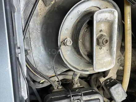Mercedes-Benz E 230 1991 года за 1 100 000 тг. в Алматы – фото 17