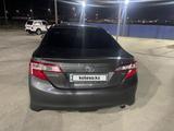 Toyota Camry 2014 года за 7 600 000 тг. в Атырау – фото 4