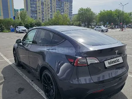 Tesla Model Y 2023 года за 15 000 000 тг. в Алматы – фото 4