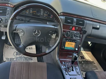 Mercedes-Benz E 240 2000 года за 5 500 000 тг. в Алматы – фото 5