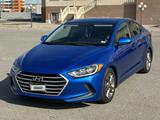 Hyundai Elantra 2018 года за 4 100 000 тг. в Атырау – фото 2