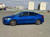 Hyundai Elantra 2018 года за 4 100 000 тг. в Атырау – фото 3