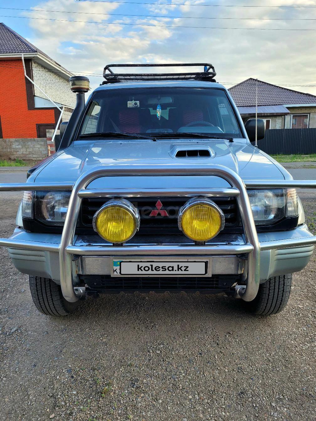 Mitsubishi Pajero 1996 г.