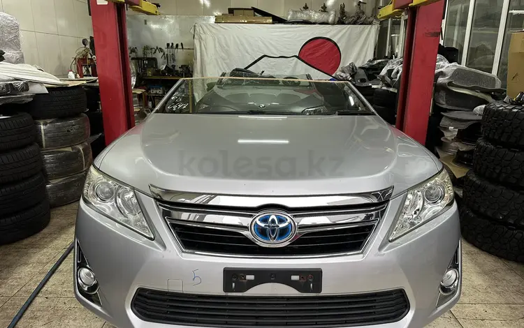 Бампер передний Toyota Camry 50 за 180 000 тг. в Талдыкорган