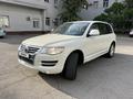 Volkswagen Touareg 2007 года за 8 000 000 тг. в Алматы – фото 2