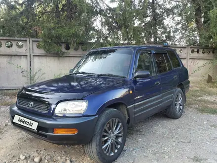Toyota RAV4 1995 года за 2 200 000 тг. в Алматы