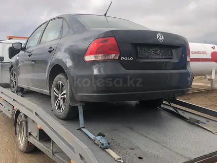 Двери на фольксваген поло 14 год за 250 000 тг. в Караганда – фото 4
