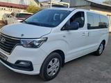 Hyundai Starex 2018 года за 17 000 000 тг. в Алматы