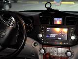 Toyota Highlander 2010 года за 14 000 000 тг. в Атырау – фото 3