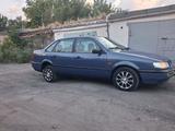 Volkswagen Passat 1994 года за 500 000 тг. в Караганда