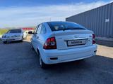 ВАЗ (Lada) Priora 2170 2012 годаүшін3 000 000 тг. в Семей – фото 2