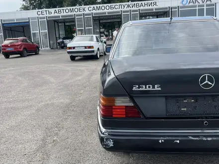 Mercedes-Benz E 230 1991 года за 1 100 000 тг. в Алматы – фото 6