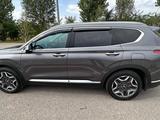 Hyundai Santa Fe 2023 годаfor16 500 000 тг. в Алматы – фото 4