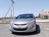 Hyundai Elantra 2015 года за 3 800 000 тг. в Атырау – фото 2