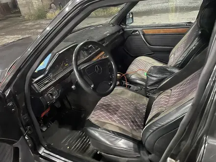 Mercedes-Benz E 200 1992 года за 1 100 000 тг. в Шымкент – фото 4