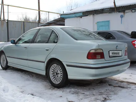 BMW 523 1997 года за 2 600 000 тг. в Алматы – фото 7